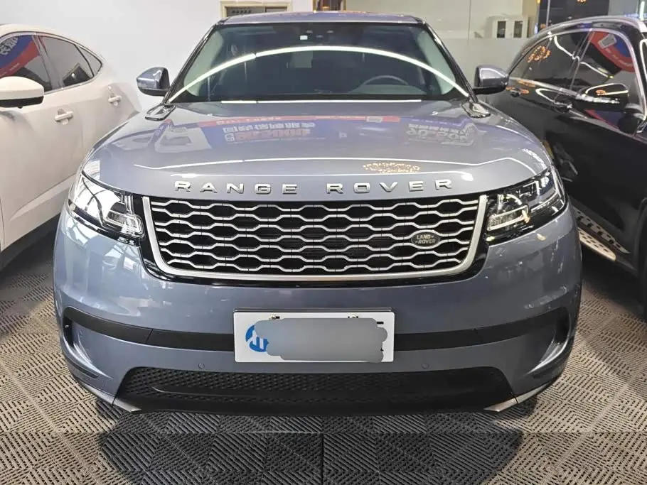 Land Rover Range Rover Velar 2021 — Photo 2/16