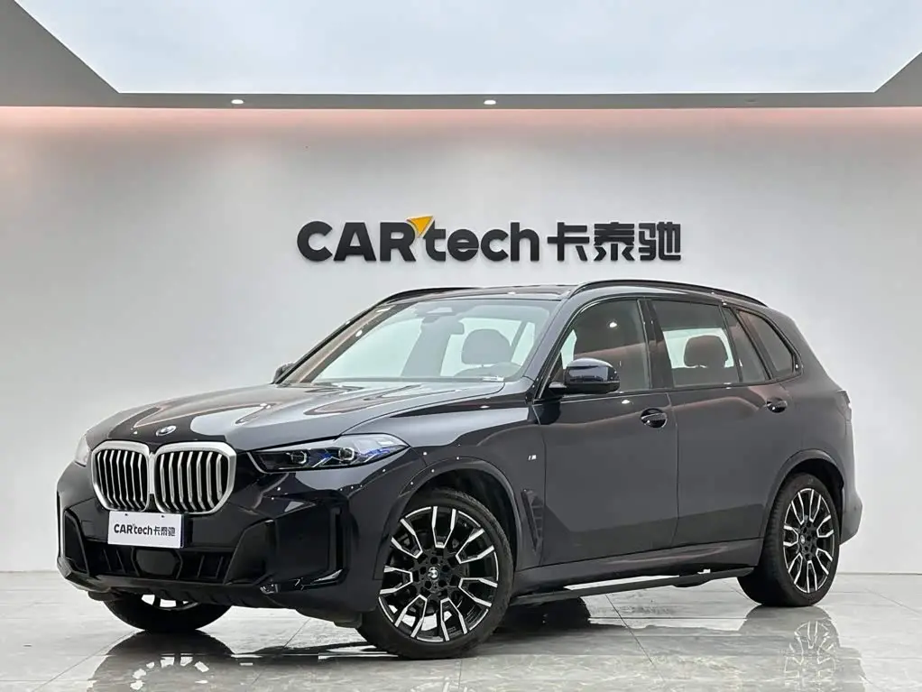 BMW X5 2024 — Photo 1/16