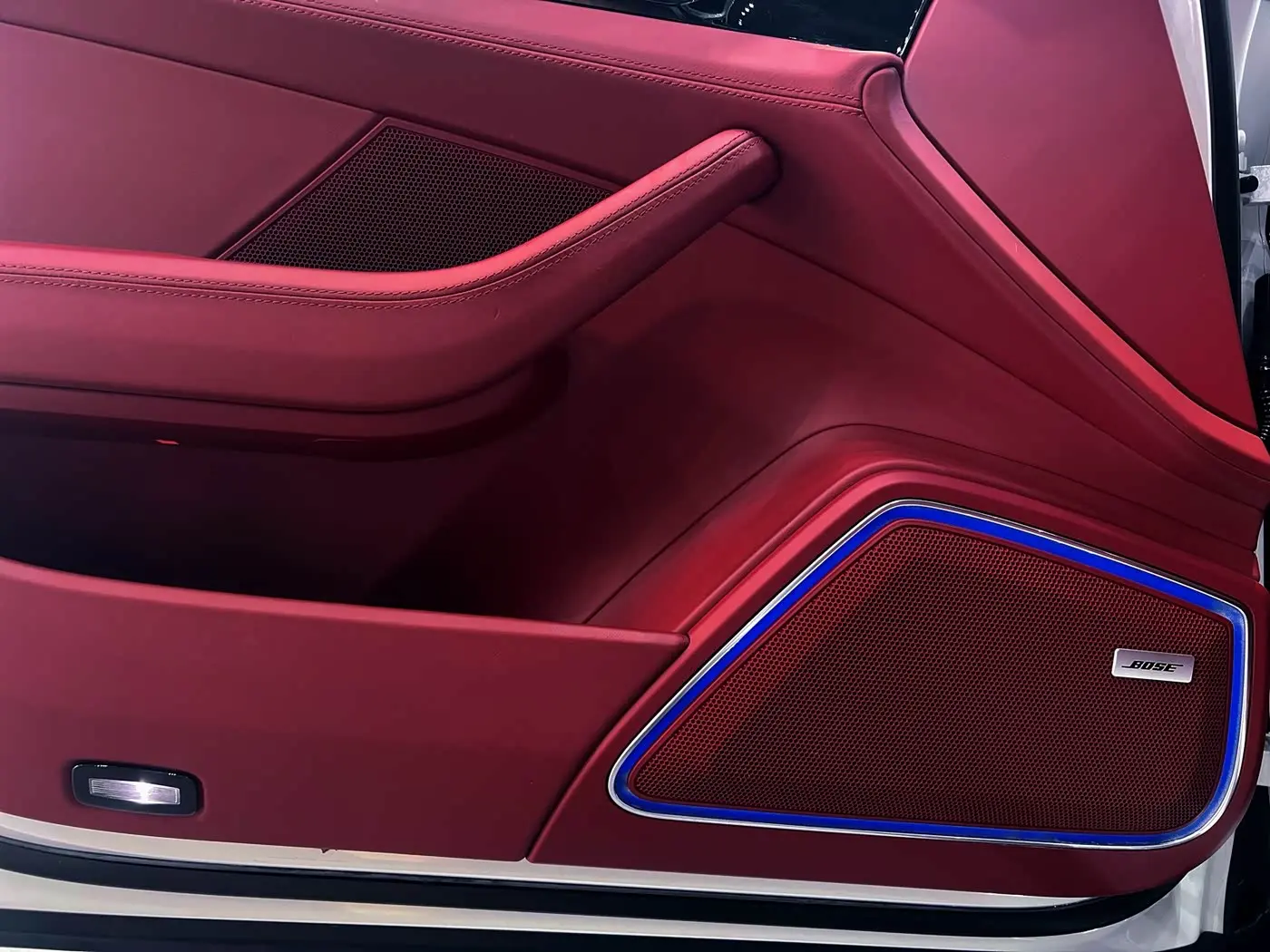 Porsche Panamera 2019 — Фото 13/13