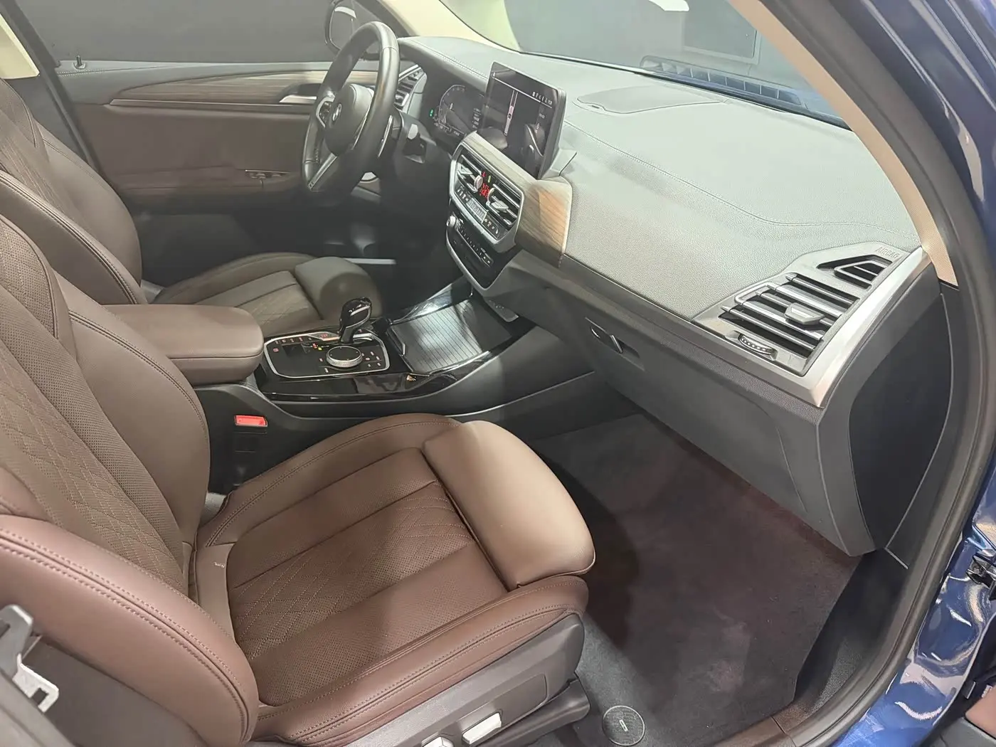 BMW X3 2022 — Photo 7/10