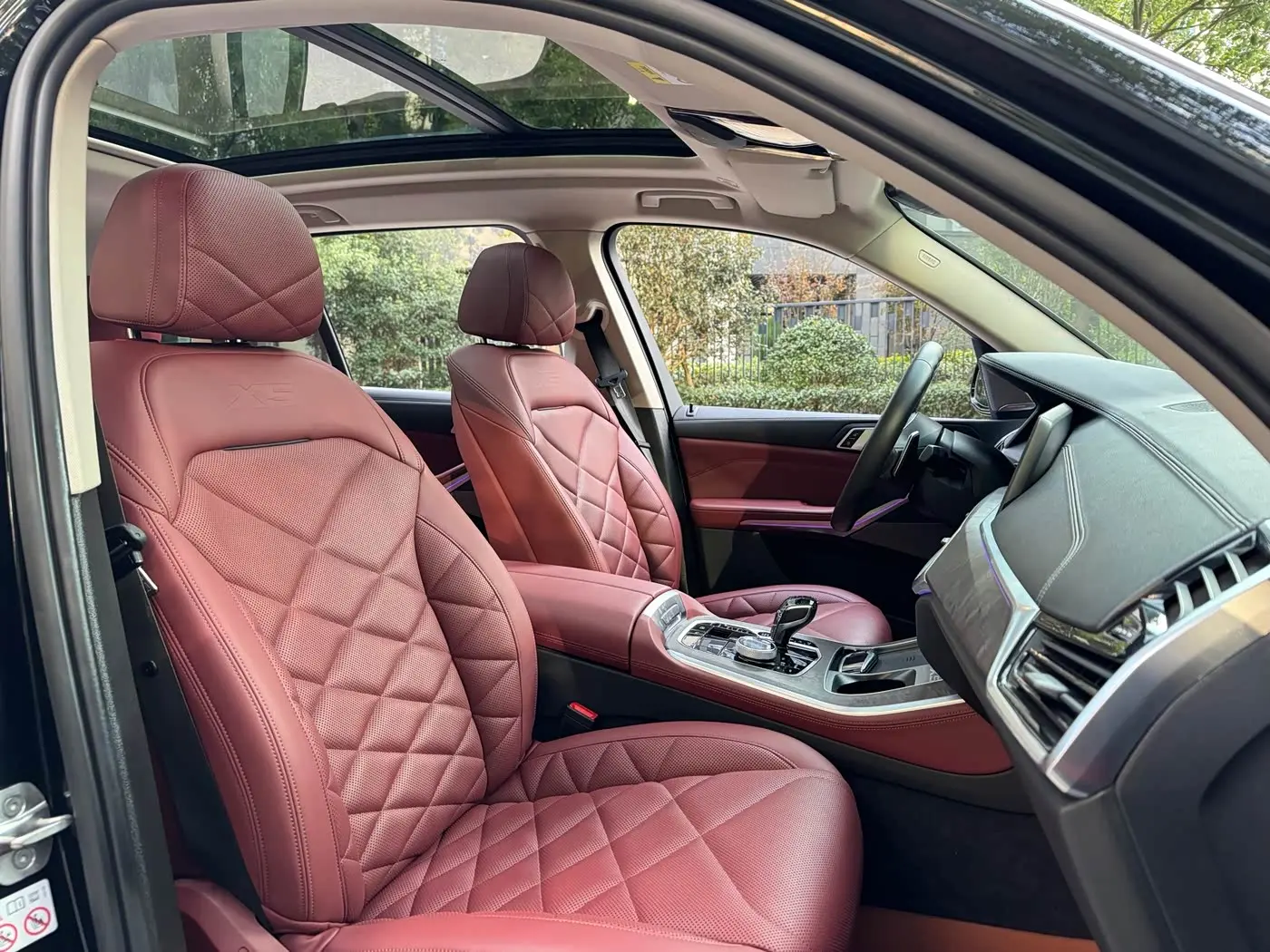 BMW X5 2022 — Photo 11/17