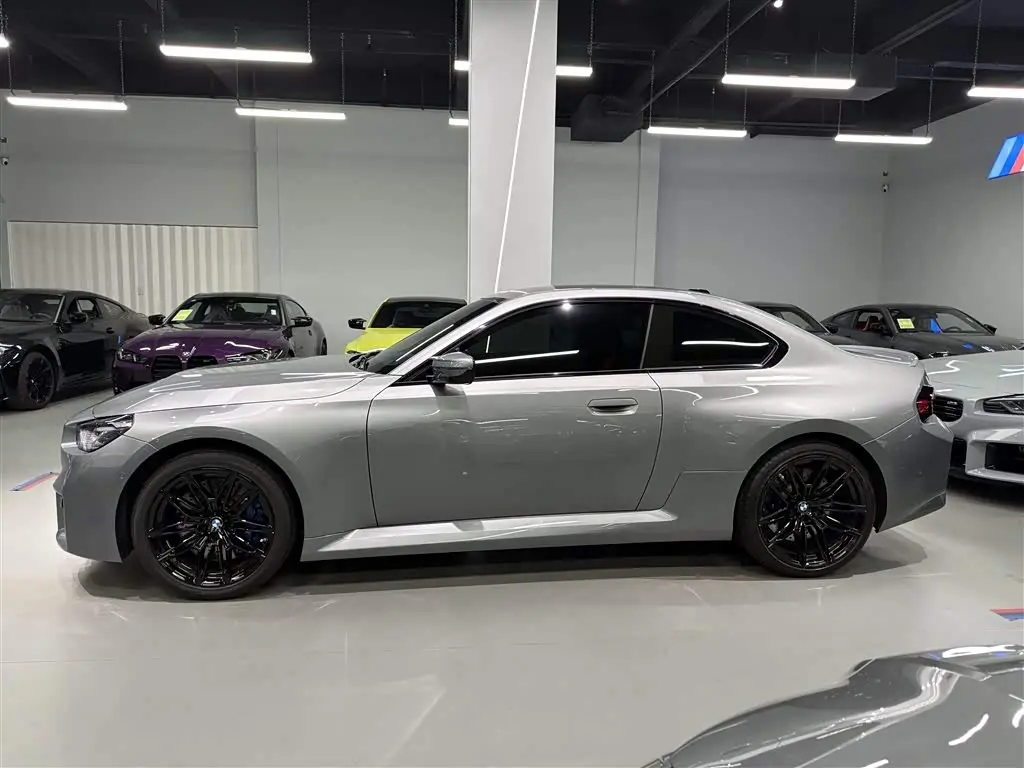 BMW M2 2025 — Photo 3/10