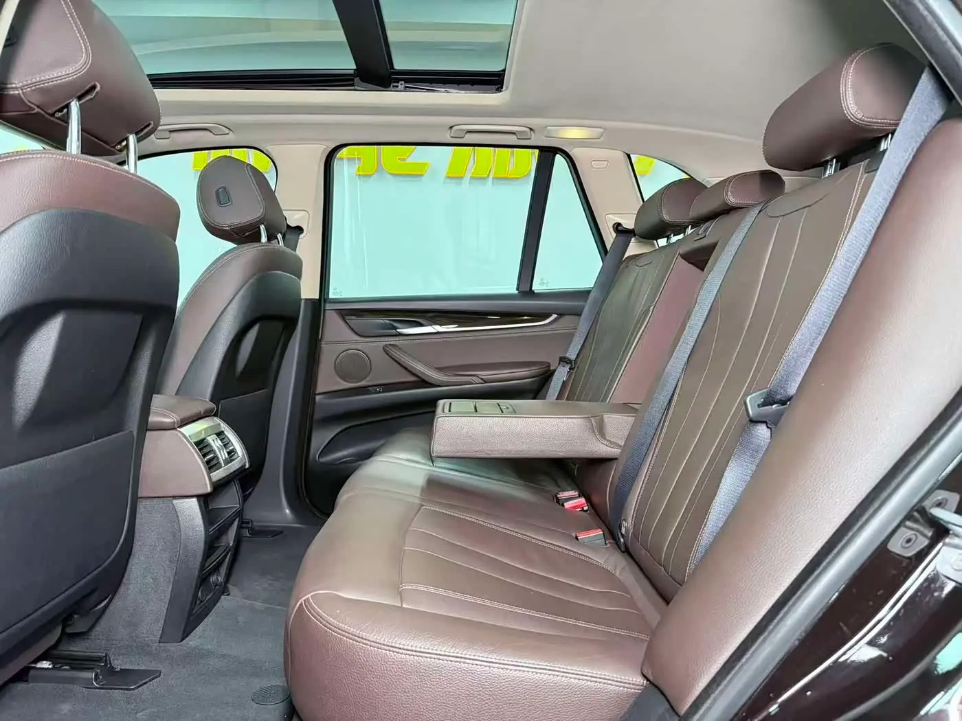 BMW X5 2015 — Photo 14/20