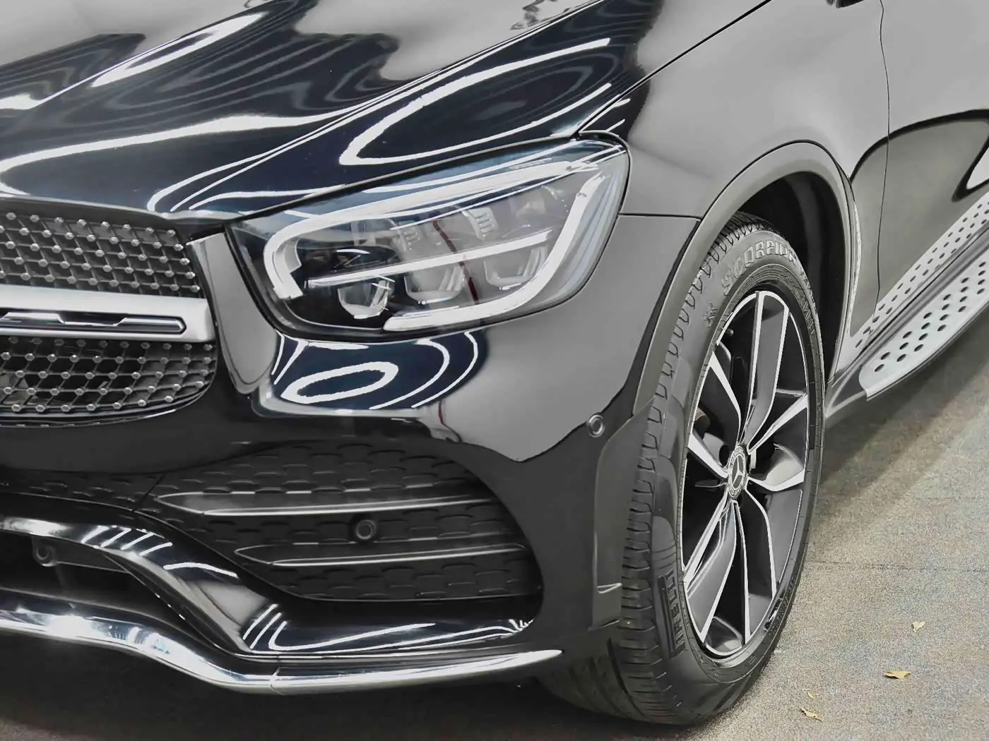 Mercedes-Benz GLC 2019 — Фото 13/20