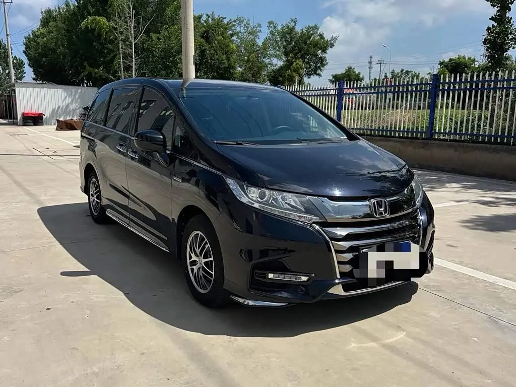 Honda Odyssey 2021 — Фото 2/6