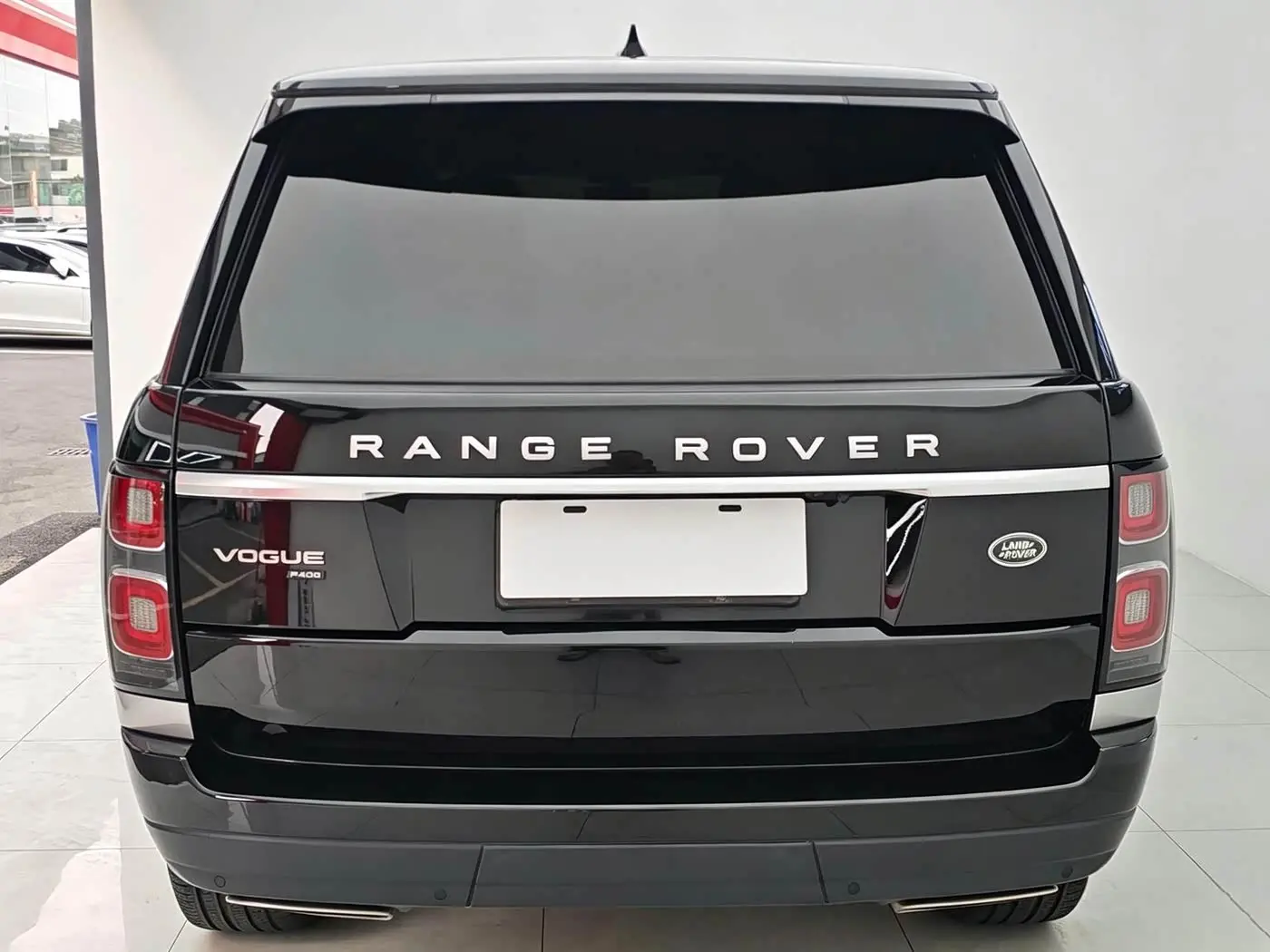 Land Rover Range Rover 2020 — Фото 19/20