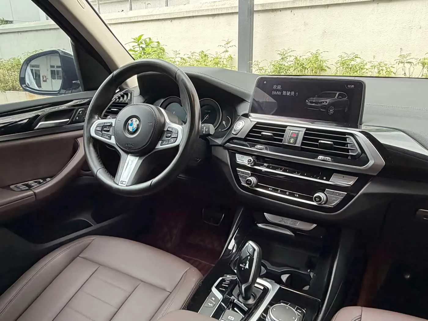 BMW X3 2018 — Фото 14/16