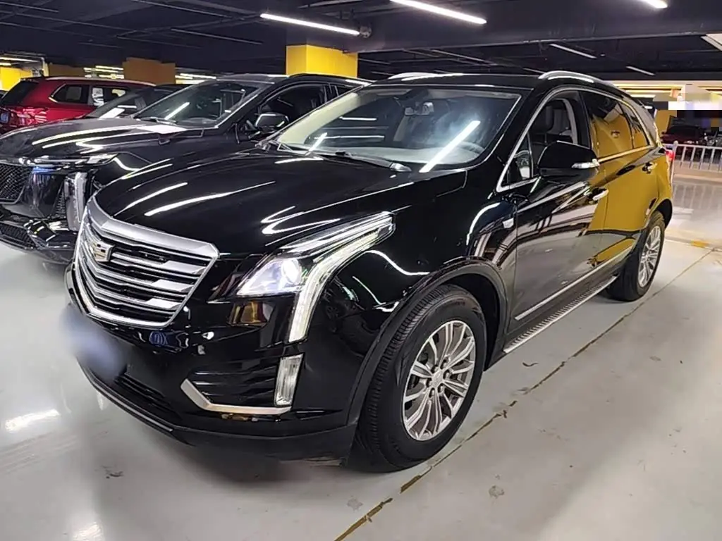 Cadillac XT5 2018 — Фото 1/20