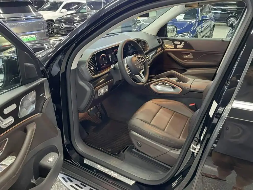 Mercedes-Benz GLE 2019 — Photo 7/9