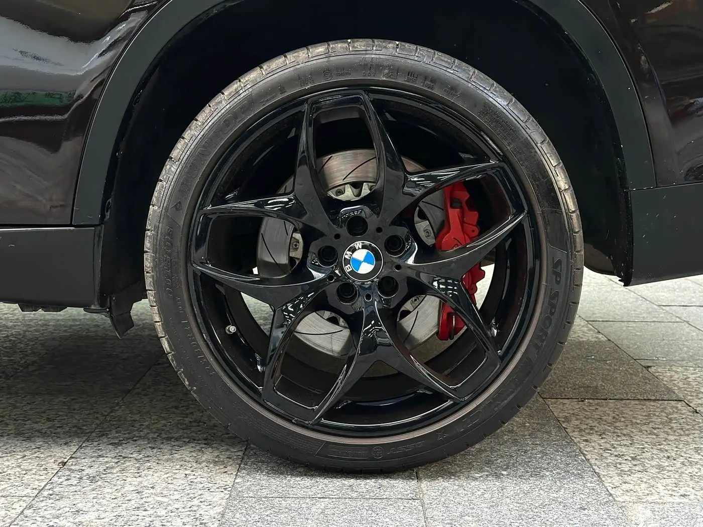 BMW X5 2015 — Şəkil 18/19