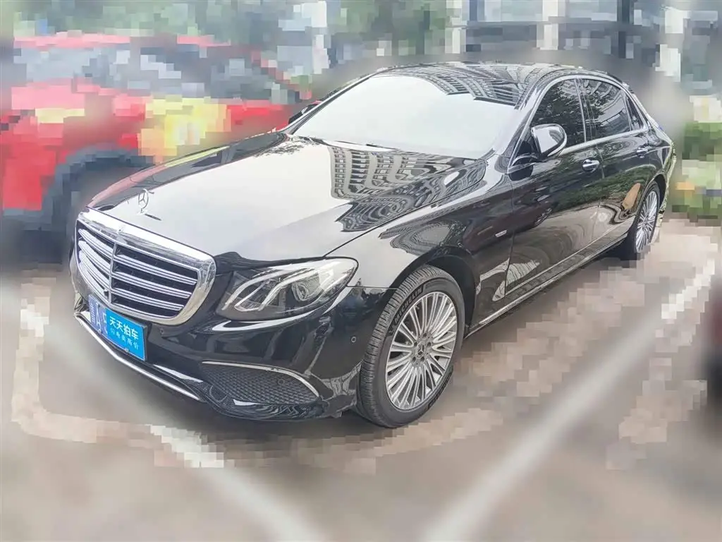 Mercedes-Benz E-Class 2020 — Фото 1/13