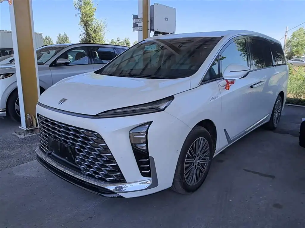 Buick GL8 New Energy 2024 — Photo 2/20