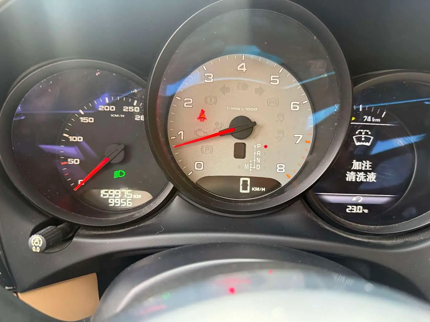 Porsche Macan 2014 — ფოტო 13/15