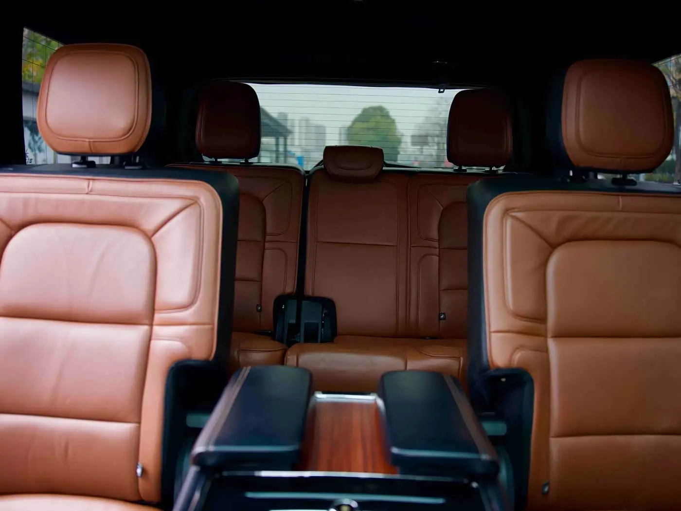 Lincoln Navigator 2019 — Photo 18/18