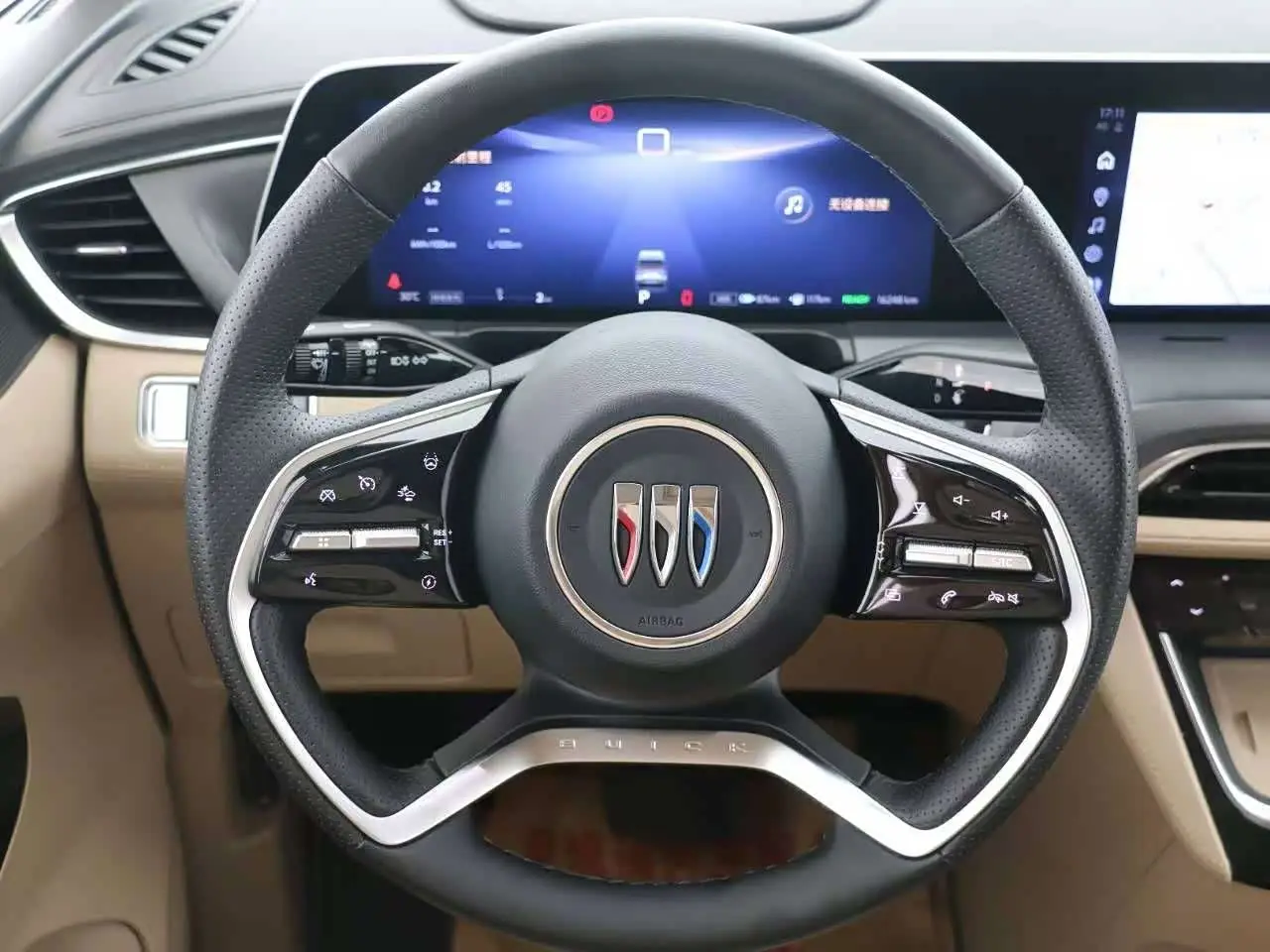 Buick GL8 New Energy 2025 — Photo 7/16