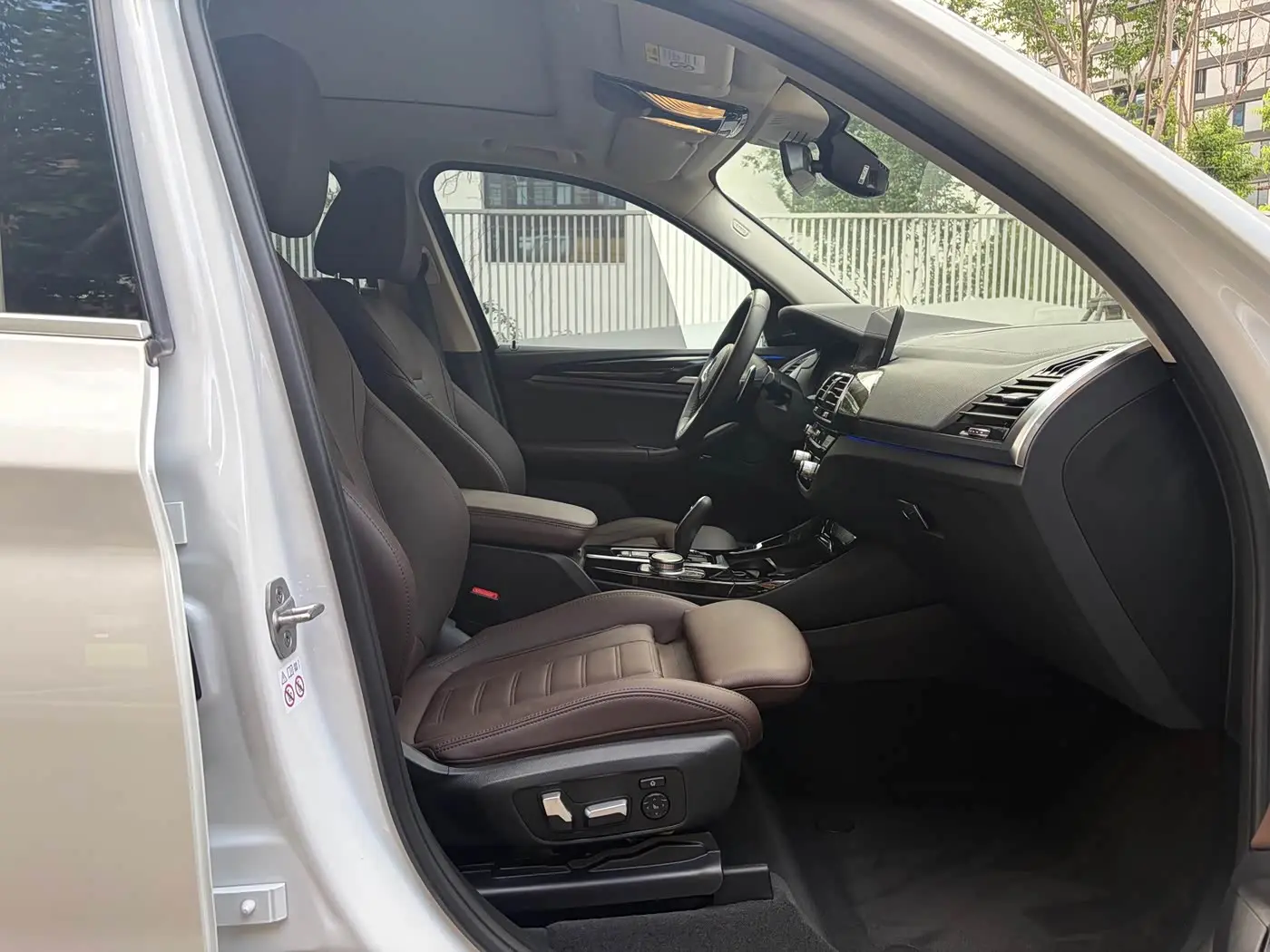 BMW X3 2020 — Şəkil 13/18