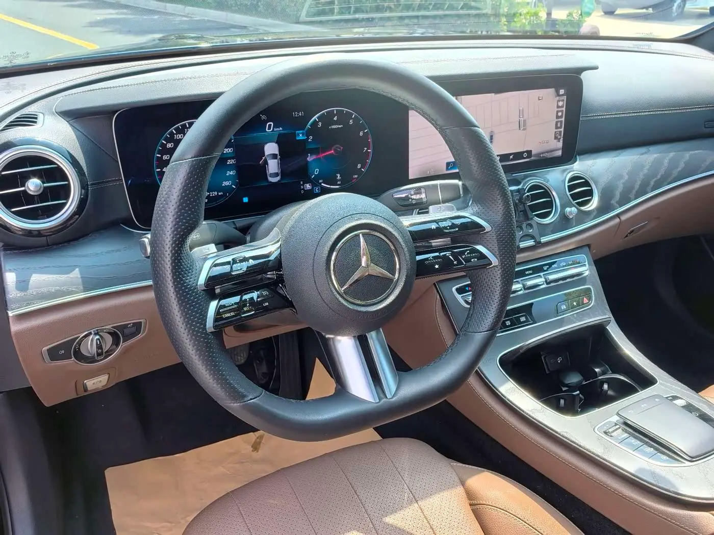 Mercedes-Benz E-Class 2021 — Şəkil 14/17