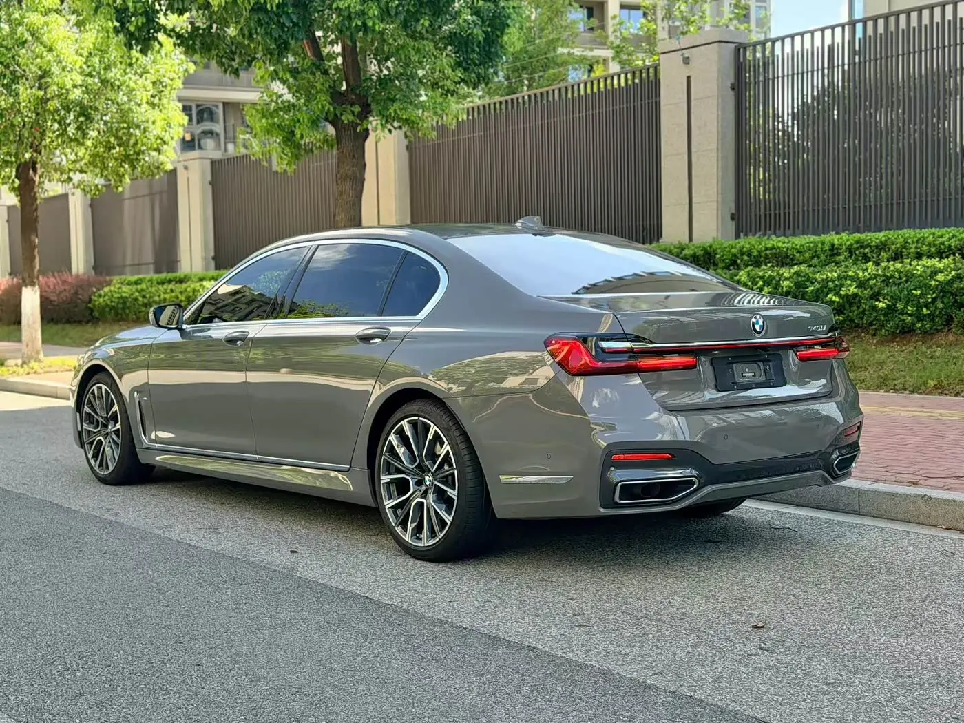 BMW 7 Series 2021 — Şəkil 15/15