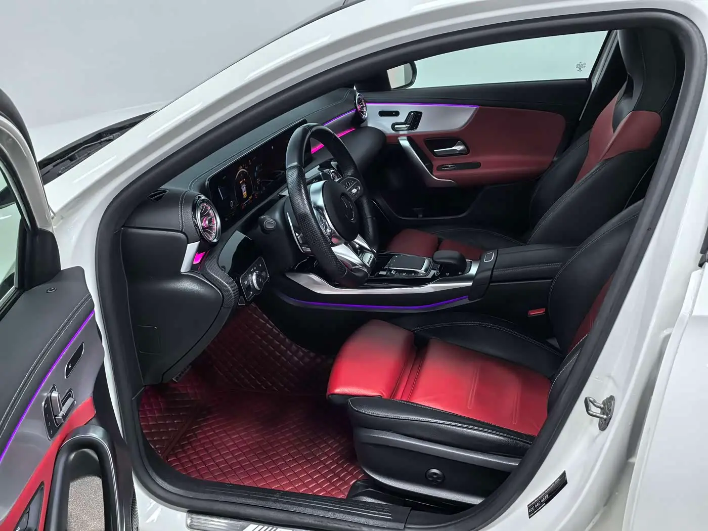 Mercedes-Benz A-Class AMG 2021 — Photo 9/20