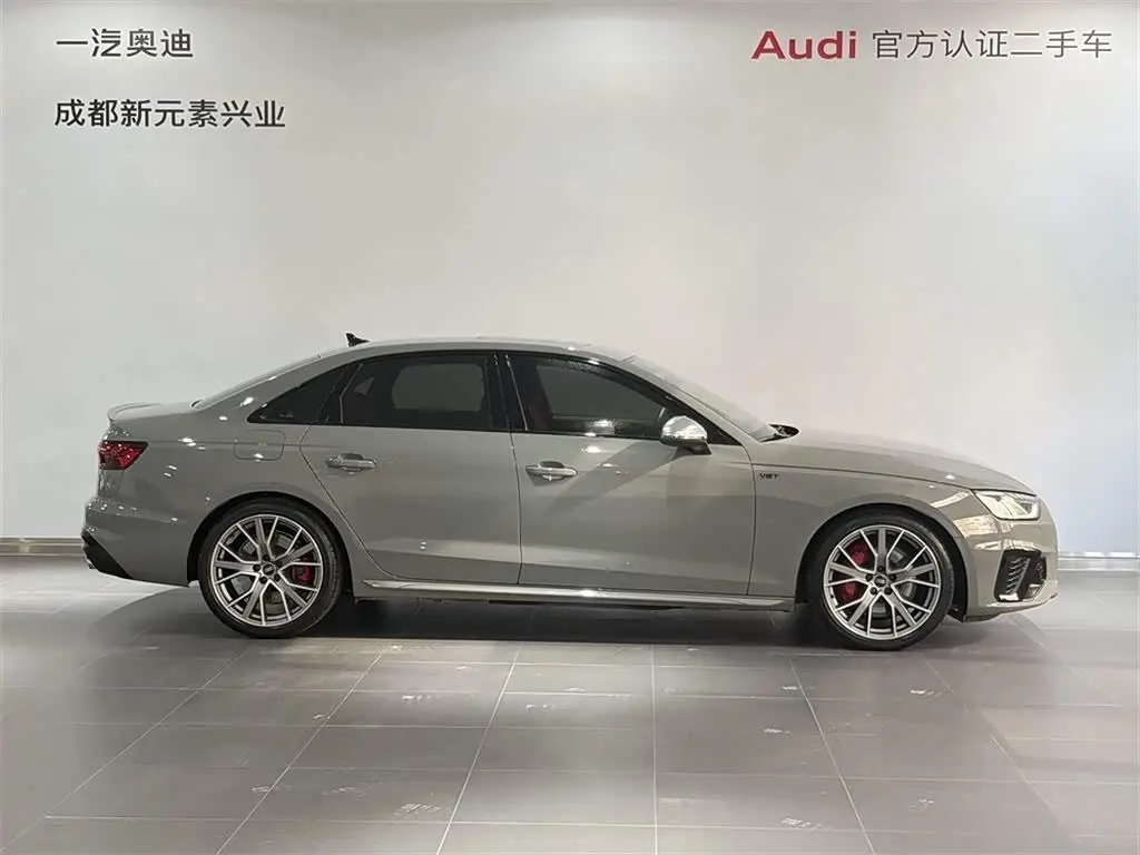 Audi S4 2023 — Photo 3/15