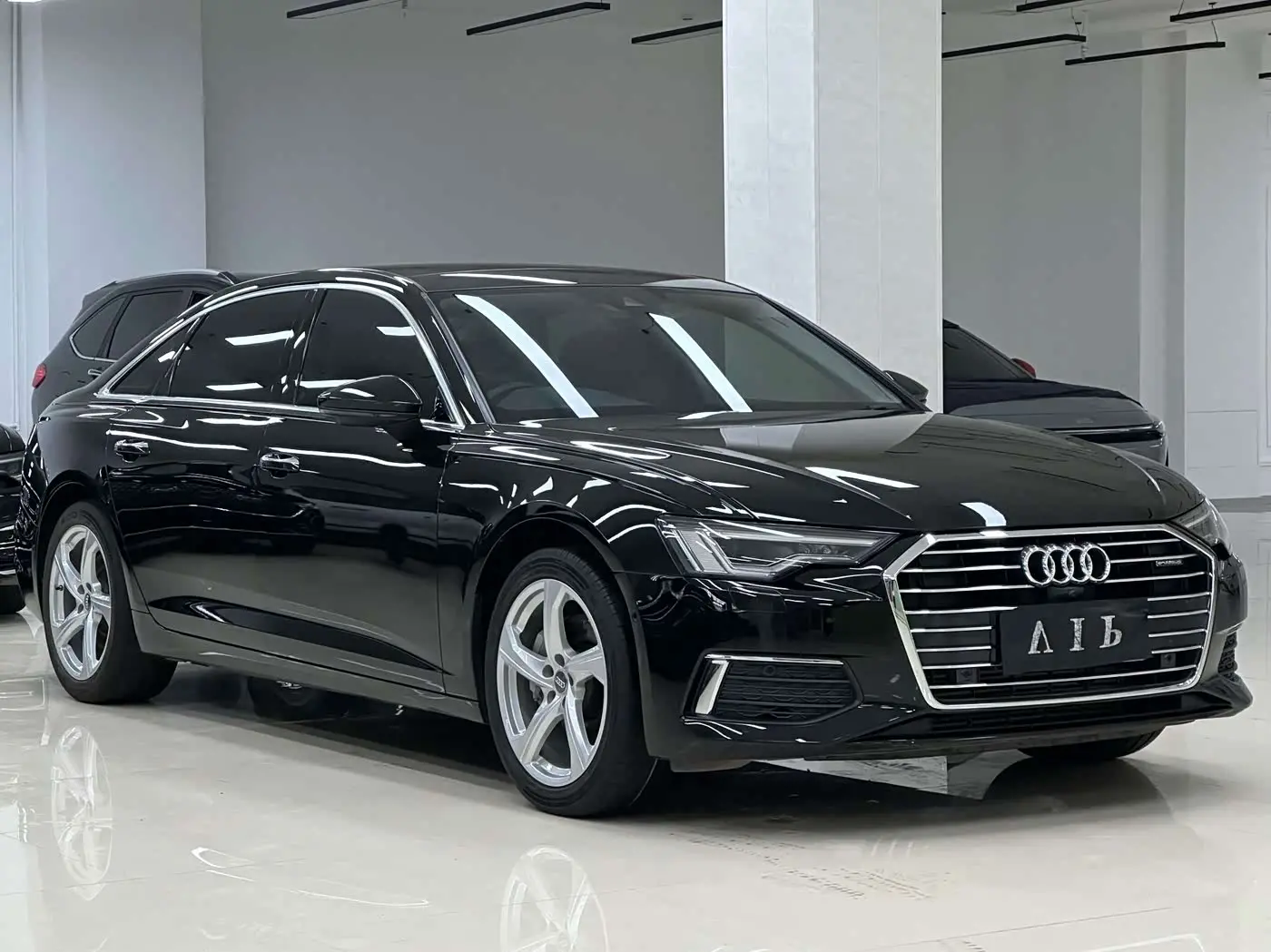 Audi A6L 2019 — Şəkil 19/20