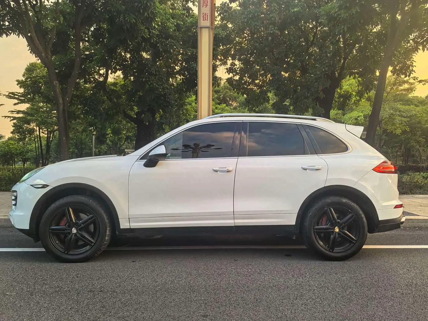 Porsche Cayenne 2014 — Photo 12/13
