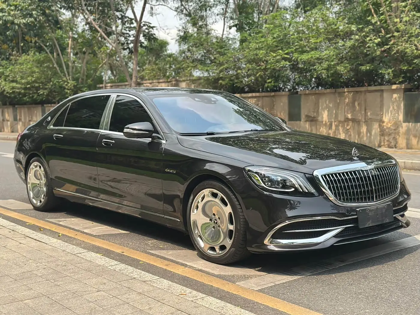 Mercedes-Benz Maybach S-Class 2020 — Photo 3/20