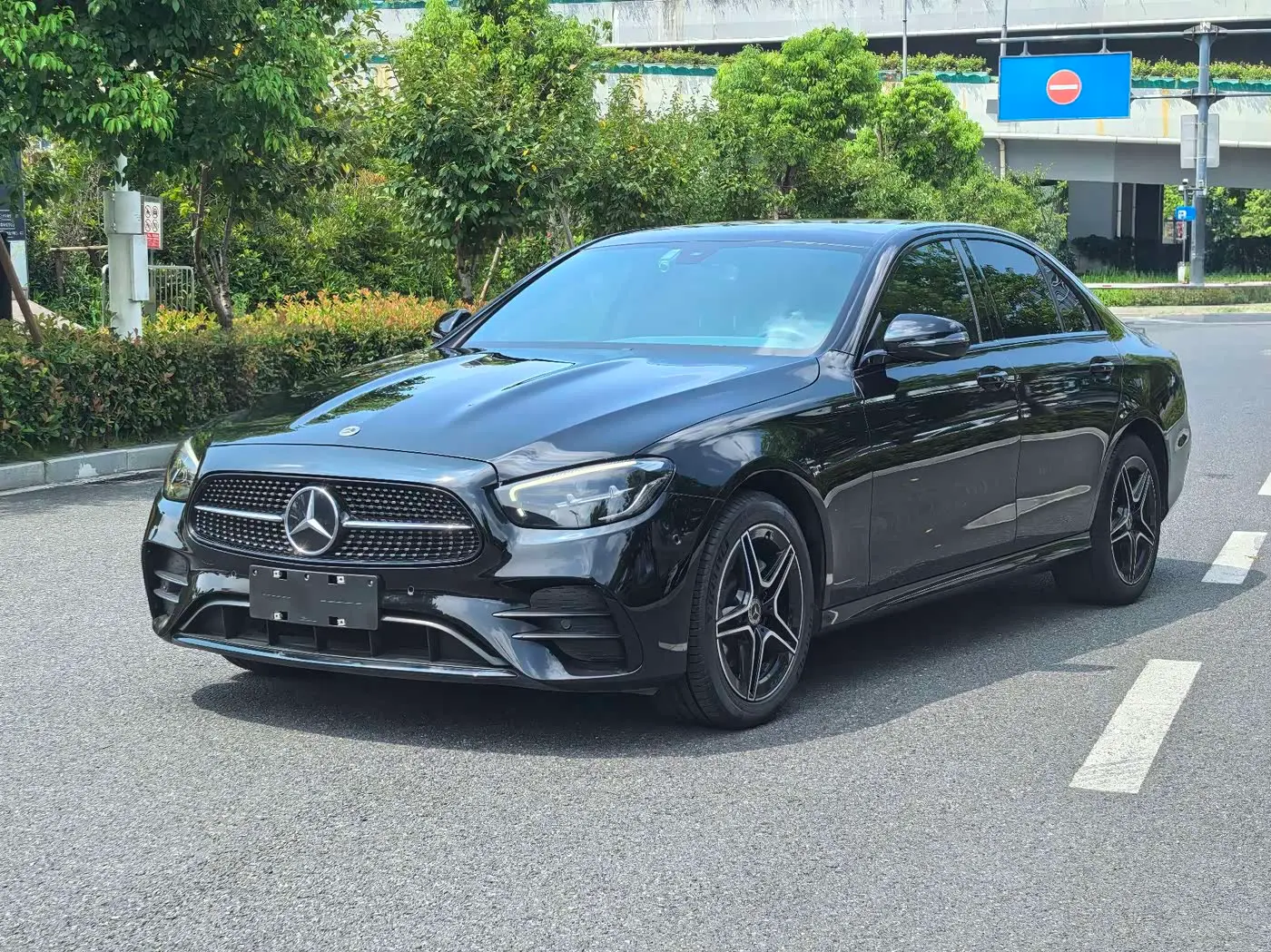 Mercedes-Benz E-Class 2021 — Şəkil 1/17