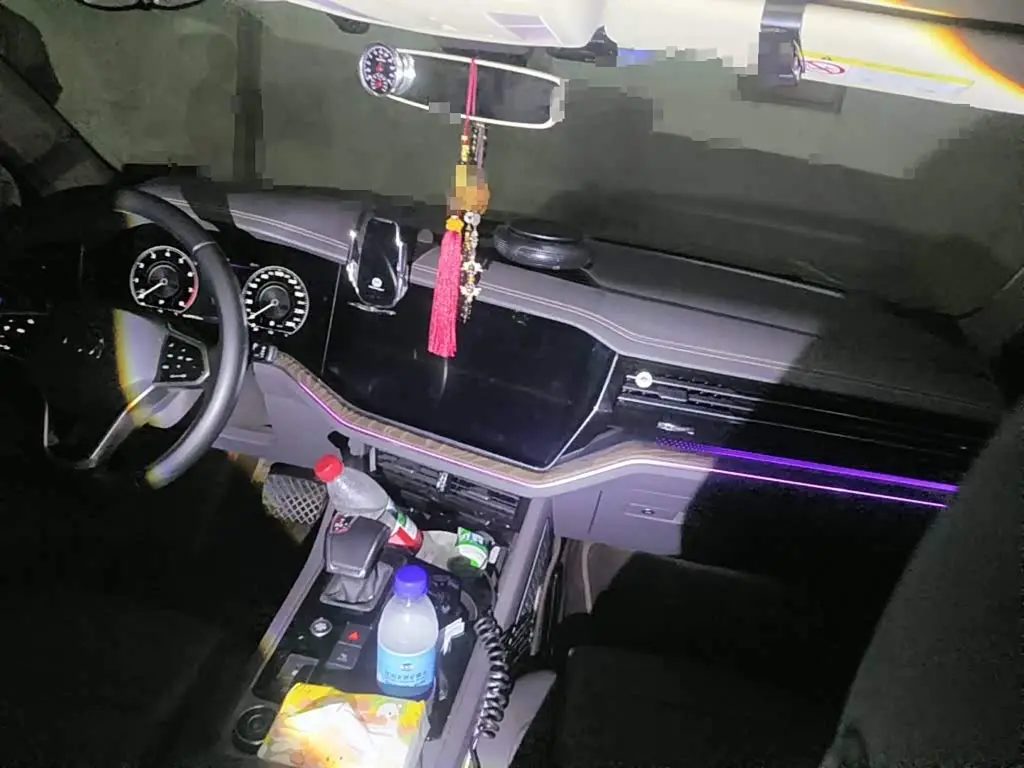 Volkswagen Touareg 2022 — Photo 12/15