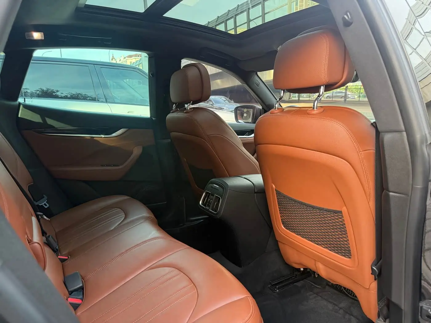Maserati Levante 2017 — Şəkil 8/12