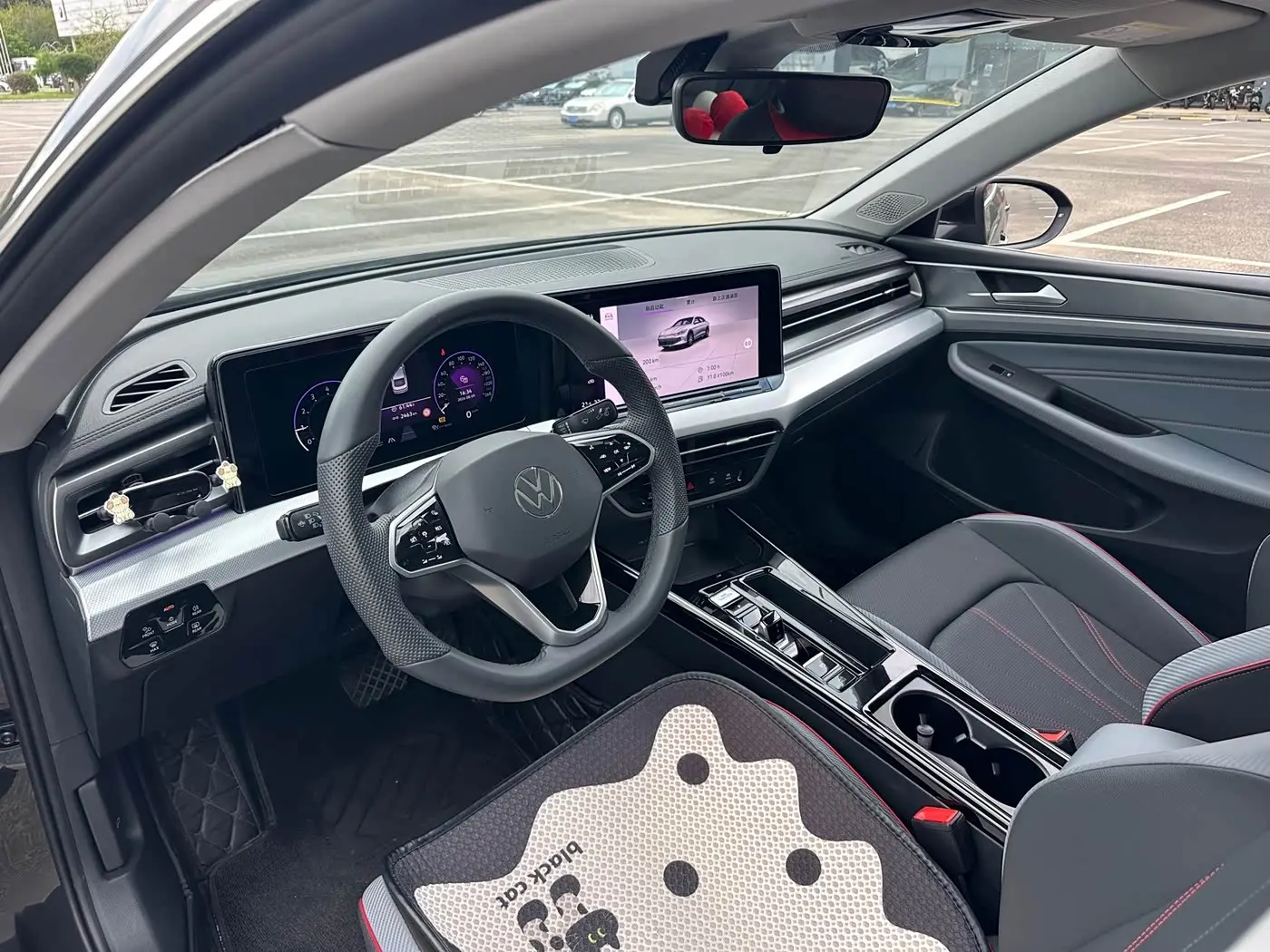Volkswagen Lamando 2024 — Photo 4/13