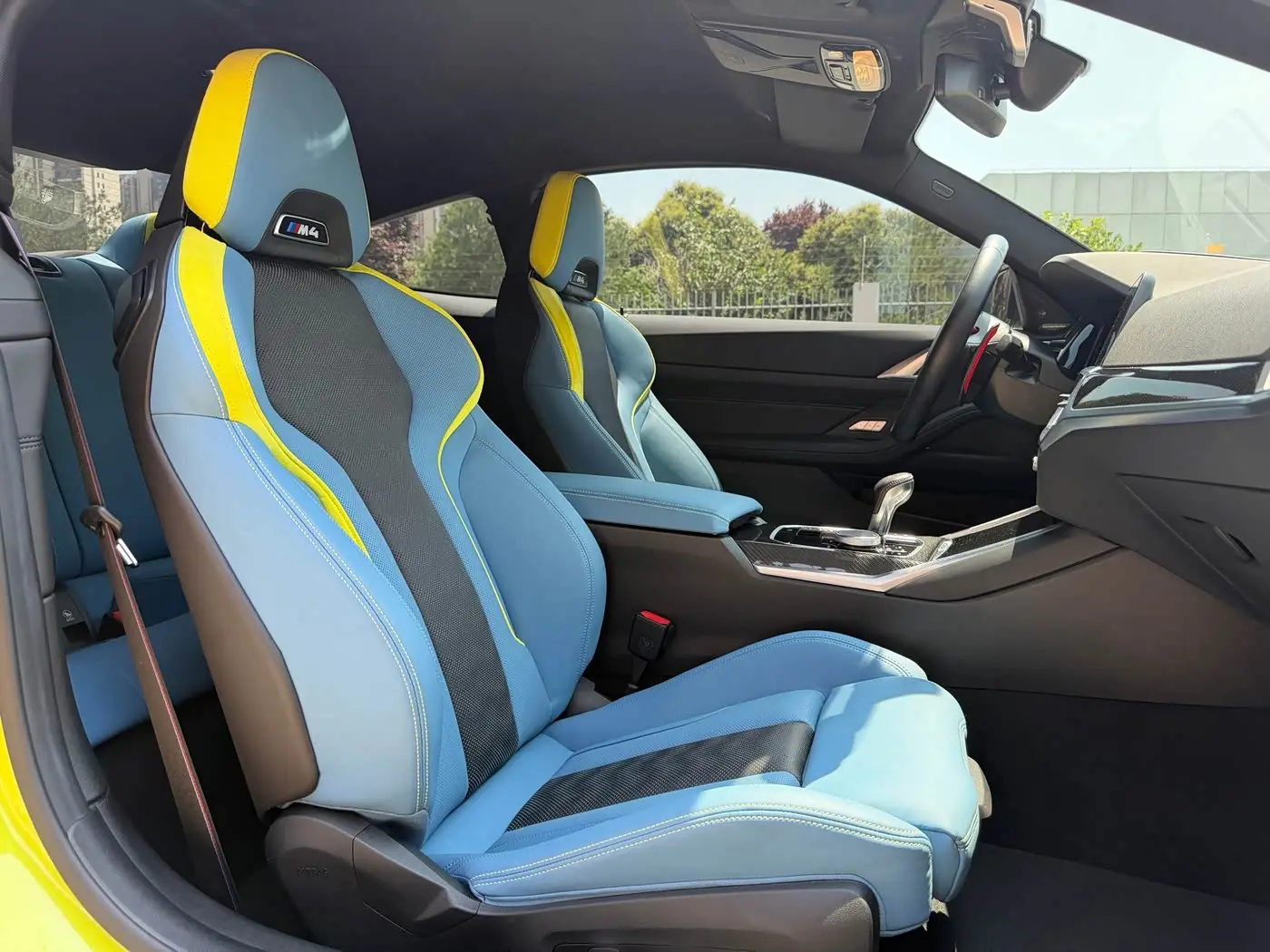 BMW M4 2023 — Photo 11/20