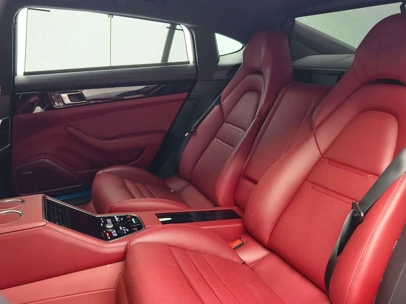 Porsche Panamera 2020 — Photo 9/13
