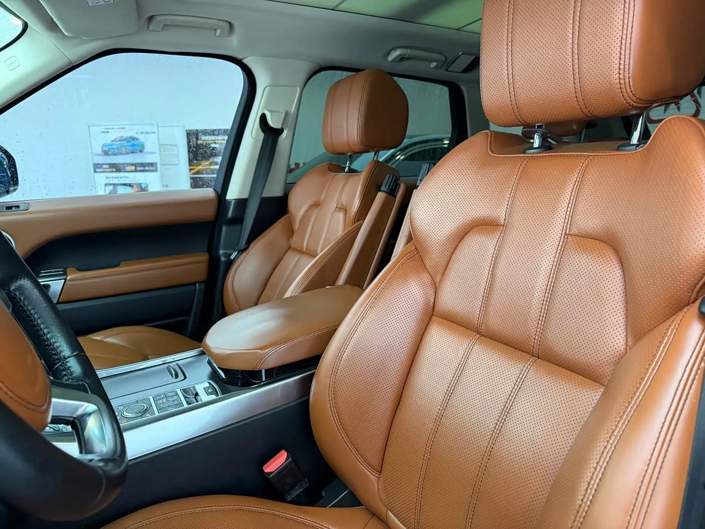 Land Rover Range Rover Sport 2014 — Photo 8/14