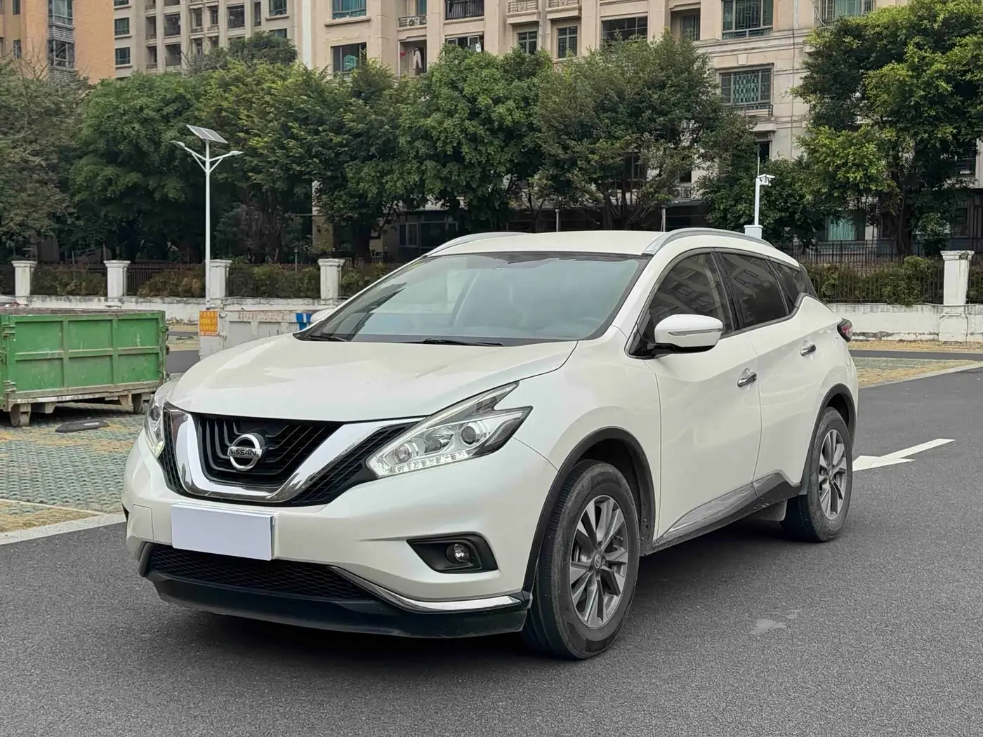 Nissan Murano 2022 — Photo 1/9