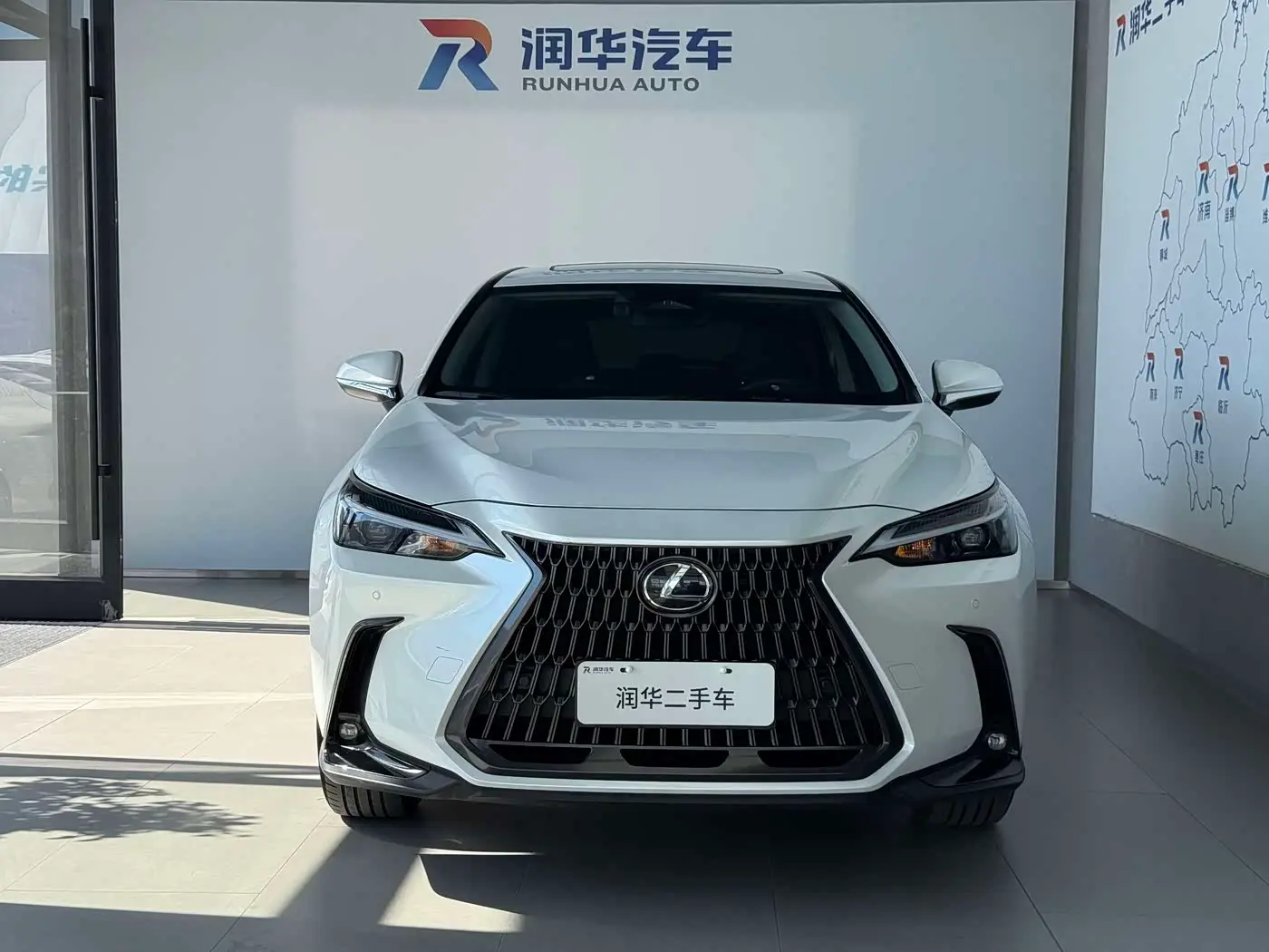 Lexus NX 2024 — Photo 2/16