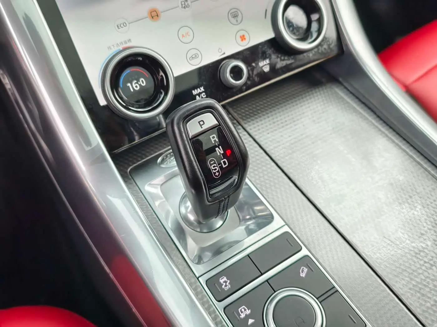 Land Rover Range Rover Sport 2019 — Фото 10/15