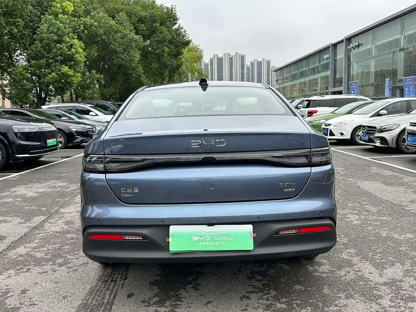 BYD Hai Bao 05 DM-i 2025 — Photo 10/11