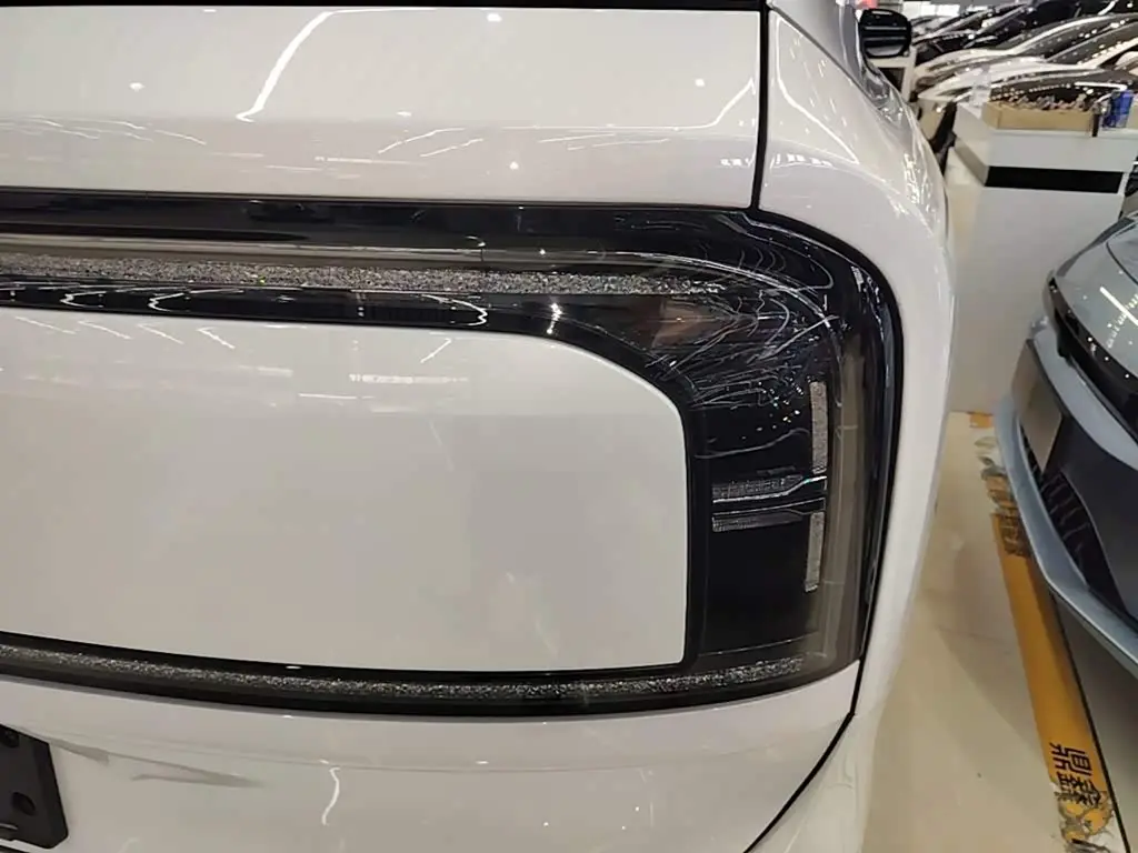 ZEEKR 9X 2026 — Photo 8/20