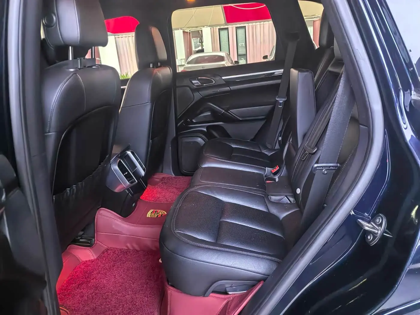 Porsche Cayenne 2016 — Şəkil 6/9