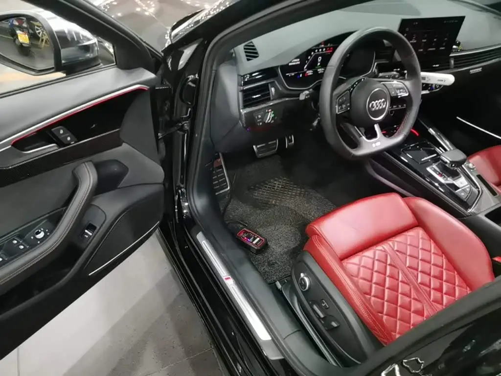 Audi S4 2024 — Photo 16/20