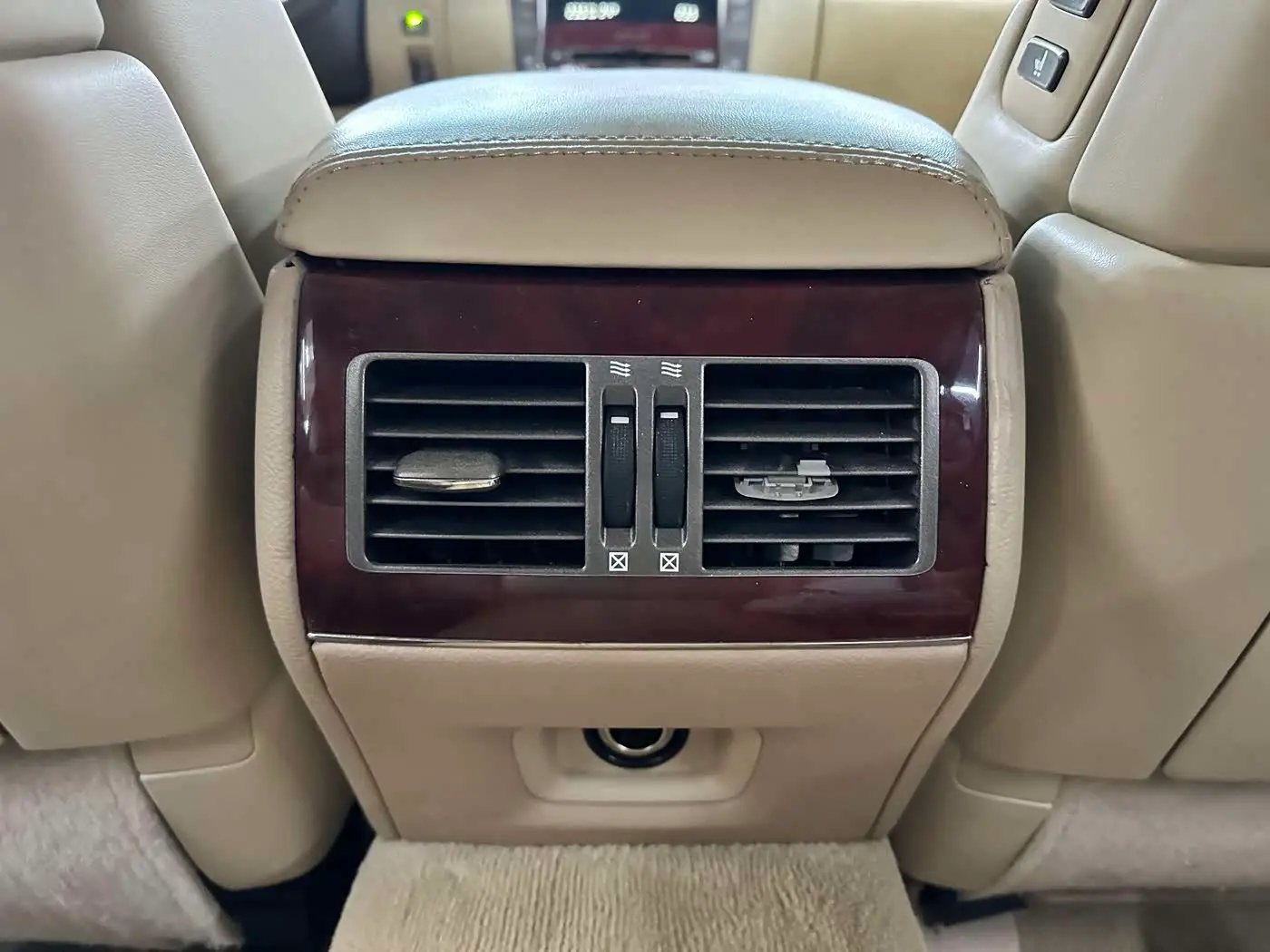 Lexus LS 2007 — Photo 7/20