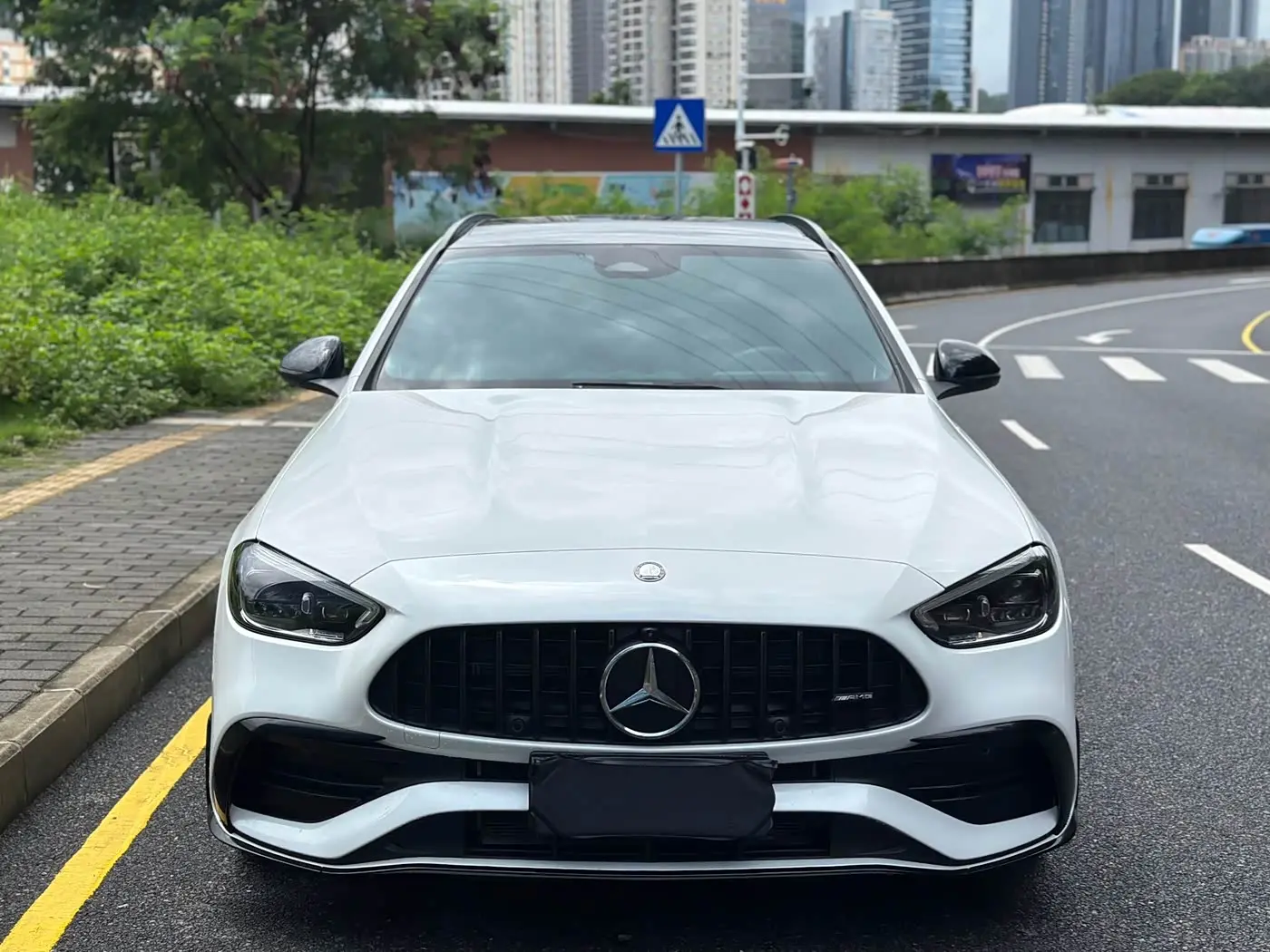 Mercedes-Benz C-Class AMG 2024 — Фото 2/13