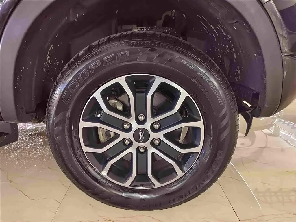 Ford Ranger 2025 — Photo 15/17