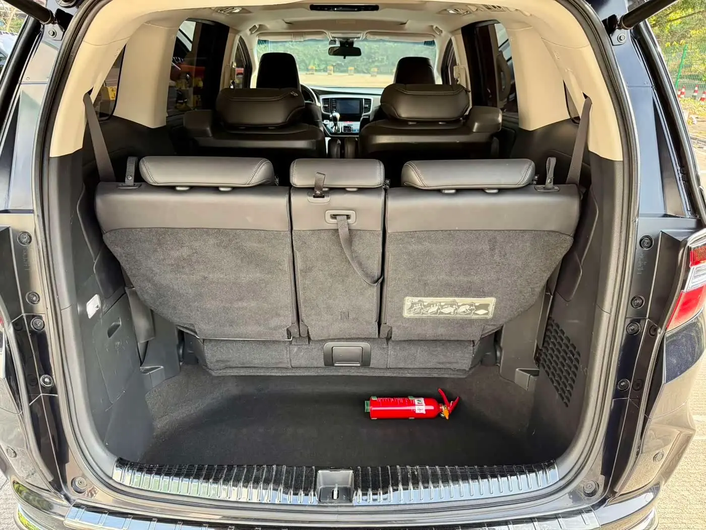 Honda Odyssey 2019 — Фото 6/18