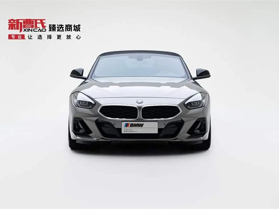 BMW Z4 2024 — Photo 2/18