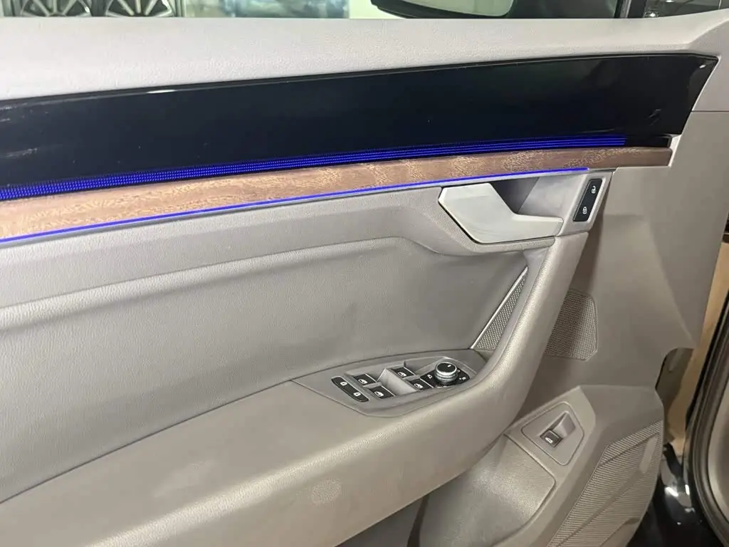 Volkswagen Touareg 2022 — Photo 4/20