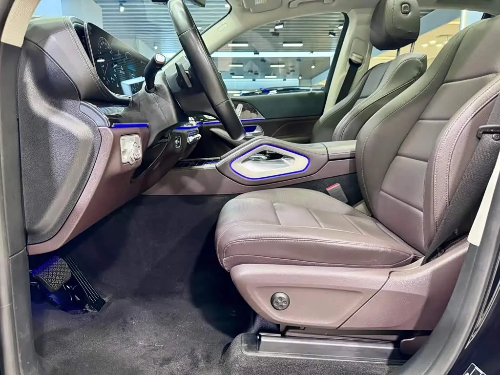 Mercedes-Benz GLE 2022 — Фото 17/20