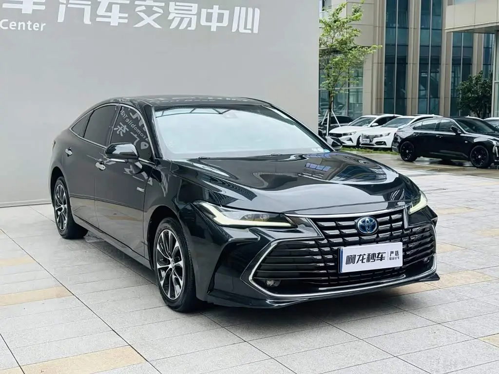 Toyota Avalon 2023 — Photo 3/20