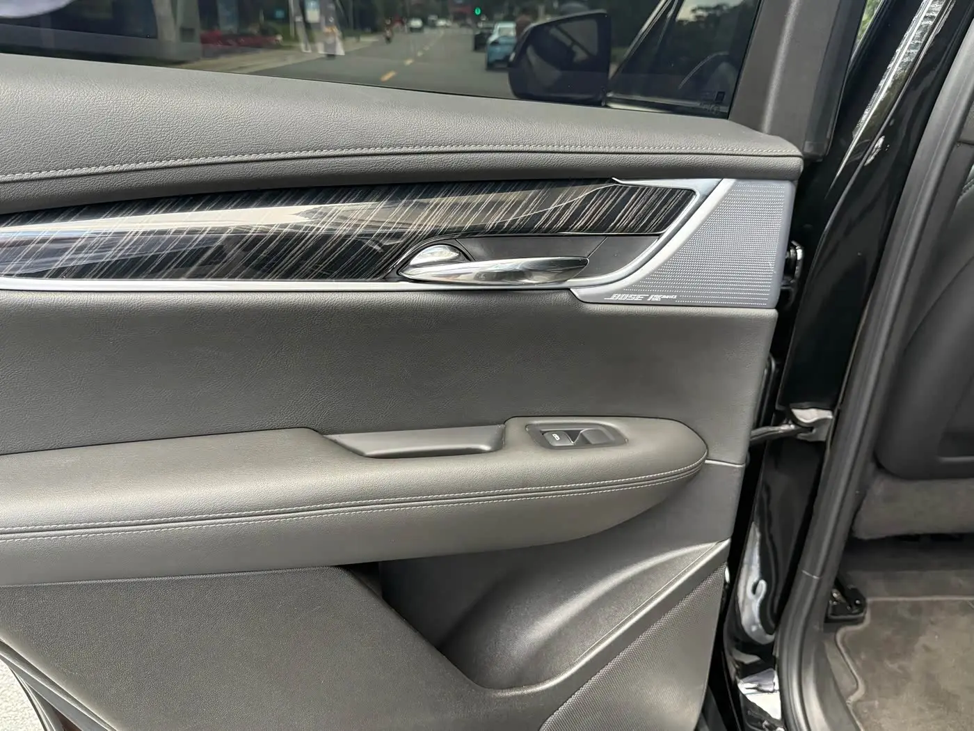 Cadillac XT6 2023 — Фото 20/20